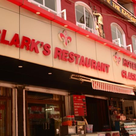 Отель Clarks Массури Экстерьер фото